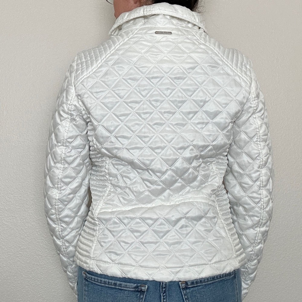 White jacket - Picture 2 of 2